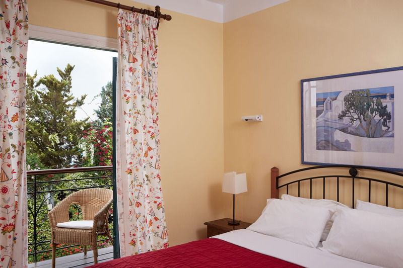 Spetses Retreat Accommodation Bagian luar foto