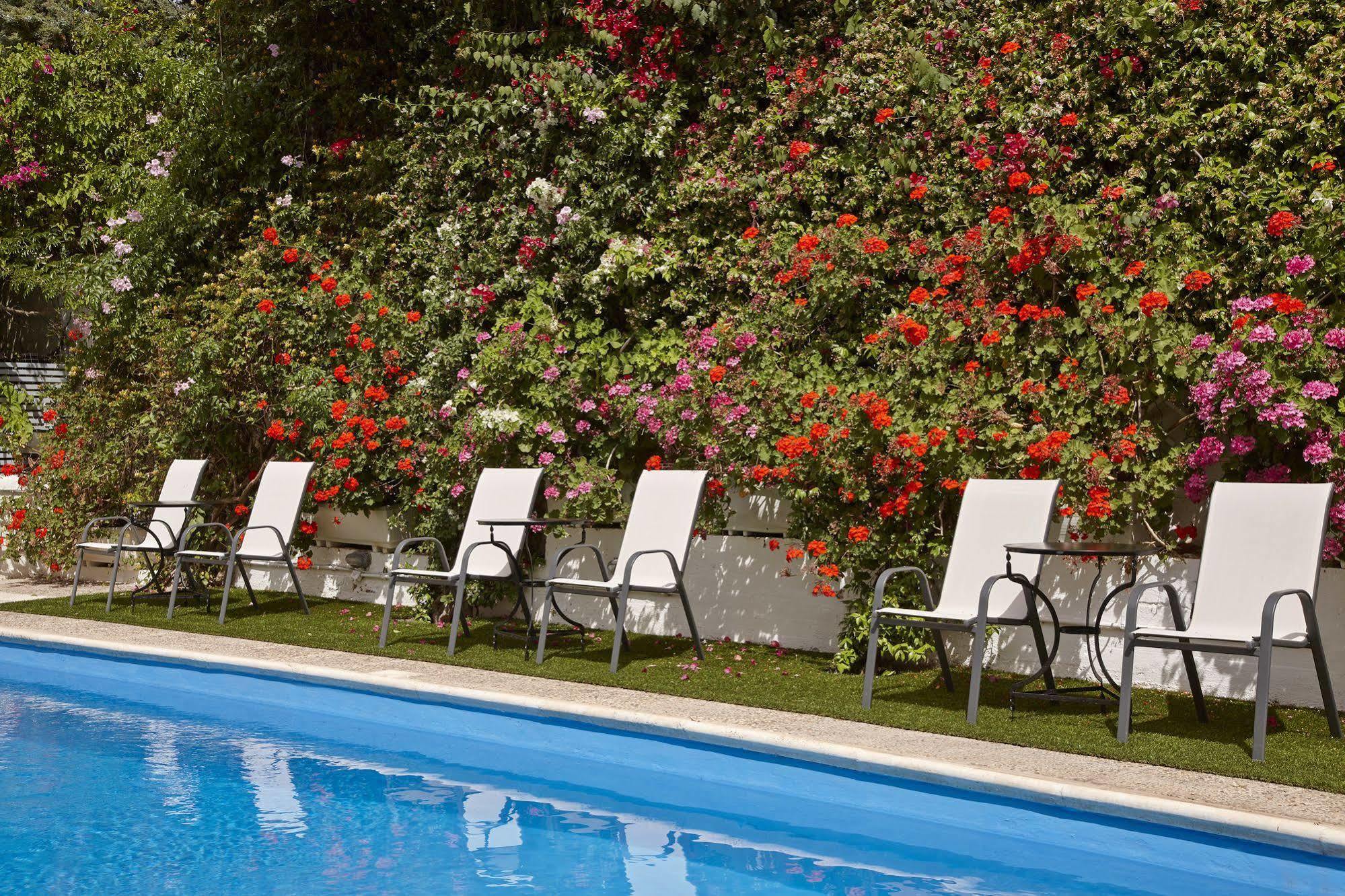 Spetses Retreat Accommodation Bagian luar foto