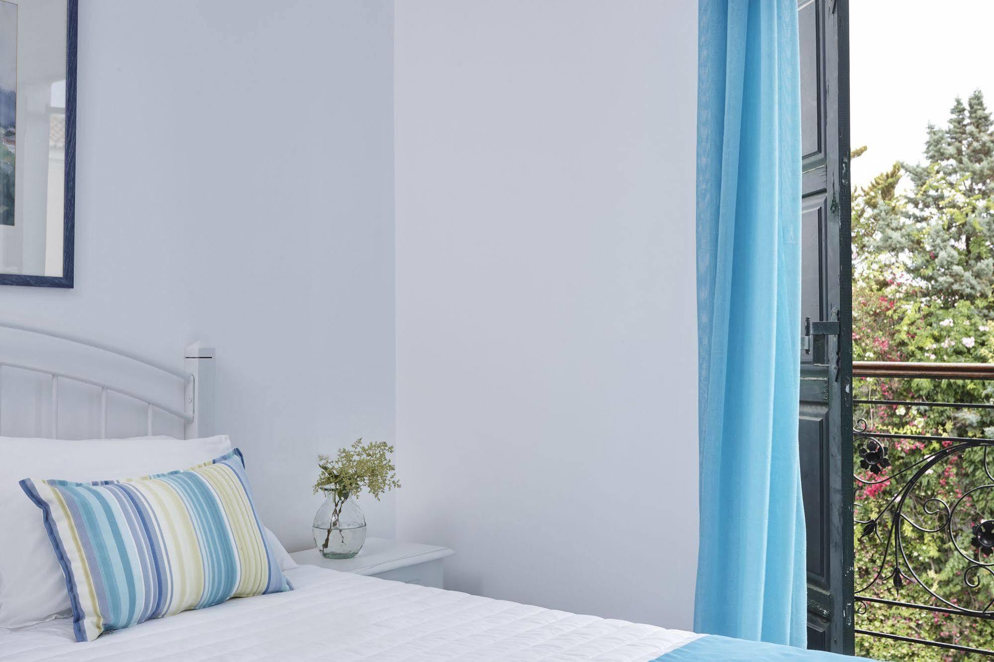 Spetses Retreat Accommodation Bagian luar foto