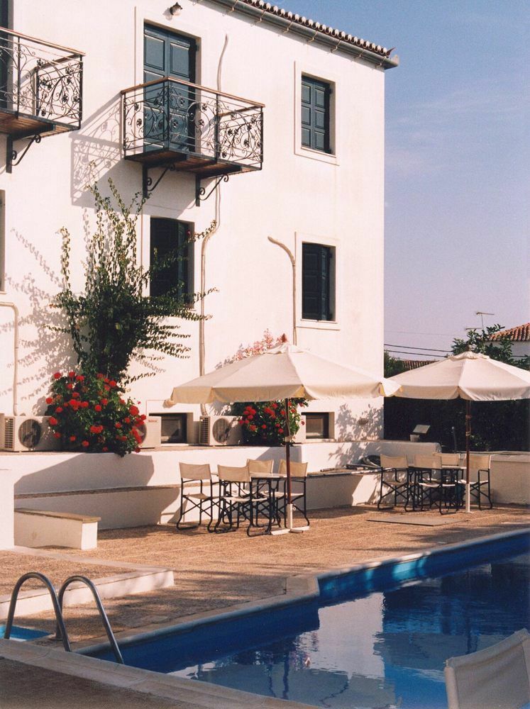 Spetses Retreat Accommodation Bagian luar foto